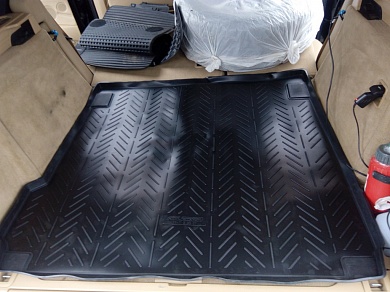 Полиуретановый коврик в багажник BMW X5 E70 (Бмв Х5 Е70)с бортиком