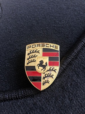   Porsche ()  