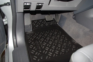 Полиуретановые коврики в салон Chevrolet TrailBlazer (Шевроле Трейлблейзер) (2012-н.в.) с бортиком